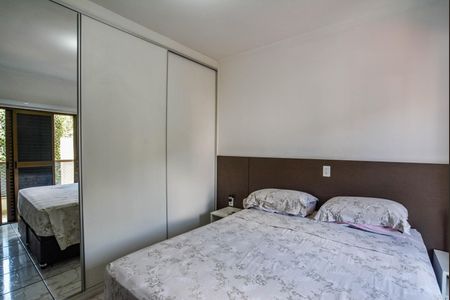 Apartamento à venda com 68m², 2 quartos e 2 vagasQuarto Suíte