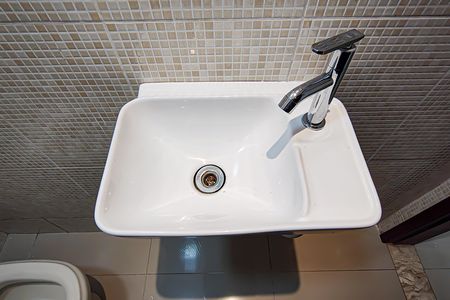 Casa de condomínio para alugar com 120m², 4 quartos e 1 vaga Casa de condomínio para alugar com 120m², 4 quartos e 1 vagalavabo