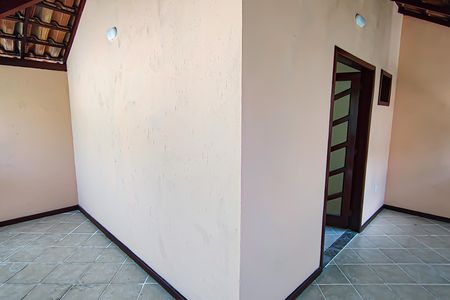 Casa de condomínio para alugar com 120m², 4 quartos e 1 vaga Casa de condomínio para alugar com 120m², 4 quartos e 1 vagaquarto 1 - varanda