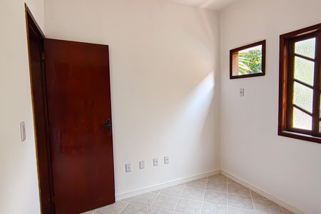 Casa de condomínio para alugar com 120m², 4 quartos e 1 vaga Casa de condomínio para alugar com 120m², 4 quartos e 1 vagaquarto 2