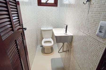 Casa de condomínio para alugar com 120m², 4 quartos e 1 vaga Casa de condomínio para alugar com 120m², 4 quartos e 1 vagalavabo