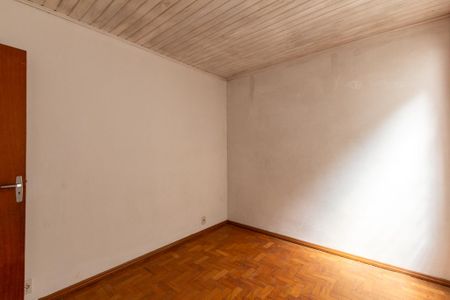 Casa à venda com 200m², 3 quartos e 2 vagasQuarto 2