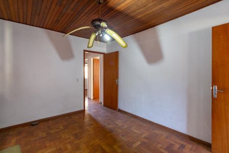 Casa à venda com 200m², 3 quartos e 2 vagasQuarto 1