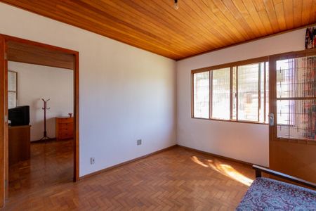 Casa à venda com 200m², 3 quartos e 2 vagasSala