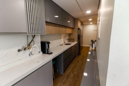 Apartamento para alugar com 75m², 2 quartos e 1 vaga Apartamento para alugar com 75m², 2 quartos e 1 vagaCozinha - Armários