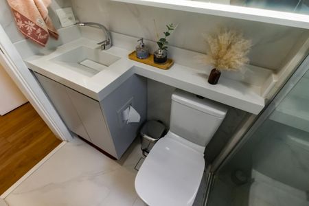 Apartamento para alugar com 75m², 2 quartos e 1 vaga Apartamento para alugar com 75m², 2 quartos e 1 vagaBanheiro da Suíte