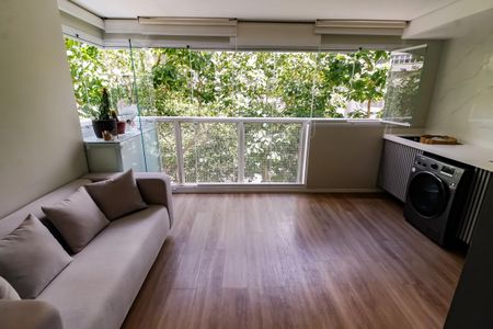 Apartamento para alugar com 75m², 2 quartos e 1 vaga Apartamento para alugar com 75m², 2 quartos e 1 vagaVaranda da Sala