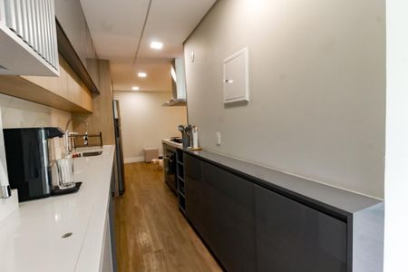 Apartamento para alugar com 75m², 2 quartos e 1 vaga Apartamento para alugar com 75m², 2 quartos e 1 vagaCozinha - Armários