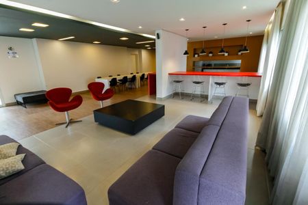Apartamento para alugar com 75m², 2 quartos e 1 vaga Apartamento para alugar com 75m², 2 quartos e 1 vagaÁrea comum - Salão de festas