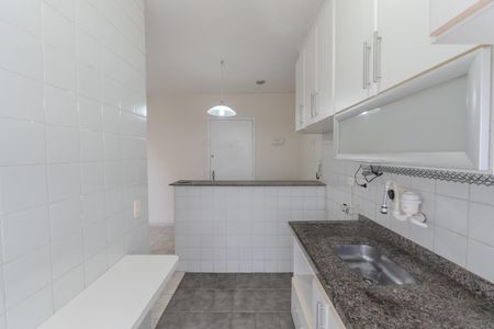 Studio à venda com 30m², 1 quarto e 1 vagaCozinha e Área de Serviço