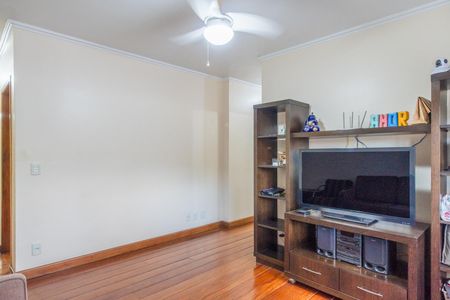 Apartamento à venda com 71m², 2 quartos e sem vagaSala