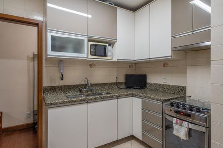 Apartamento à venda com 71m², 2 quartos e sem vagaCozinha