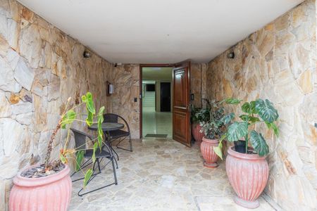 Apartamento à venda com 71m², 2 quartos e sem vagaEntrada