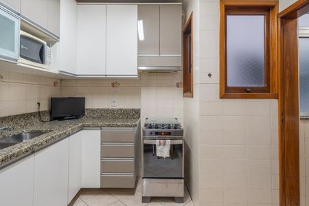 Apartamento à venda com 71m², 2 quartos e sem vagaCozinha