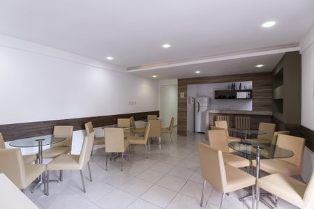 Apartamento à venda com 60m², 2 quartos e 1 vagaÁrea comum - Salão de festas