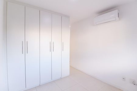 Apartamento à venda com 60m², 2 quartos e 1 vagaQuarto 