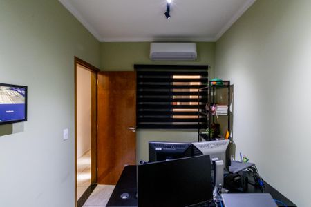 Casa à venda com 120m², 3 quartos e 2 vagas Casa à venda com 120m², 3 quartos e 2 vagasQuarto 1