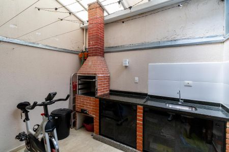 Casa à venda com 120m², 3 quartos e 2 vagas Casa à venda com 120m², 3 quartos e 2 vagasChurrasqueira