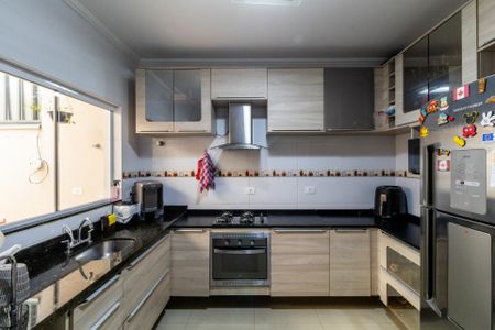 Casa à venda com 120m², 3 quartos e 2 vagas Casa à venda com 120m², 3 quartos e 2 vagasCozinha