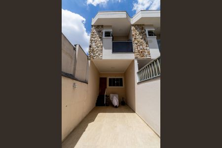 Casa à venda com 120m², 3 quartos e 2 vagas Casa à venda com 120m², 3 quartos e 2 vagasGaragem