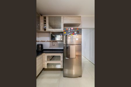 Casa à venda com 120m², 3 quartos e 2 vagas Casa à venda com 120m², 3 quartos e 2 vagasCozinha