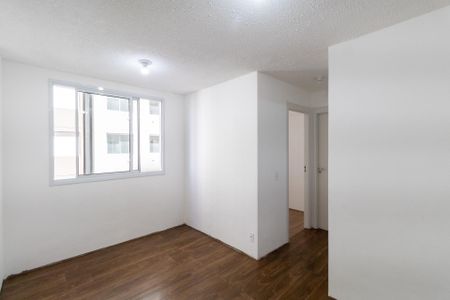 Apartamento para alugar com 38m², 2 quartos e sem vaga Apartamento para alugar com 38m², 2 quartos e sem vagaSala