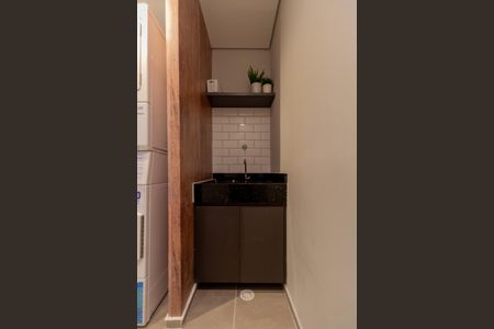 Apartamento para alugar com 38m², 2 quartos e sem vaga Apartamento para alugar com 38m², 2 quartos e sem vagaÁrea Comum - Lavanderia