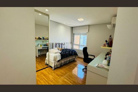 Apartamento à venda com 300m², 4 quartos e 4 vagas