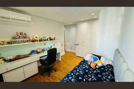 Apartamento à venda com 300m², 4 quartos e 4 vagas