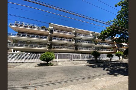 Apartamento para alugar com 111m², 3 quartos e 2 vagasFachada