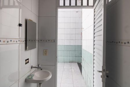 Casa para alugar com 210m², 3 quartos e 5 vagas Casa para alugar com 210m², 3 quartos e 5 vagasBanheiro de serviço