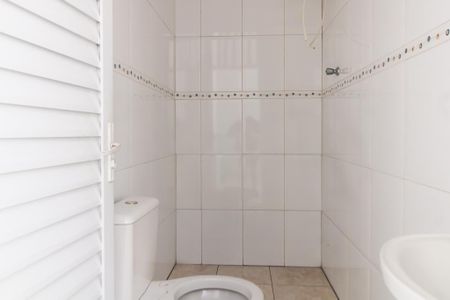 Casa para alugar com 210m², 3 quartos e 5 vagas Casa para alugar com 210m², 3 quartos e 5 vagasBanheiro de serviço