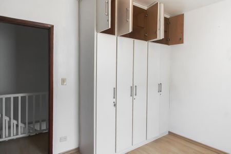 Casa para alugar com 210m², 3 quartos e 5 vagas Casa para alugar com 210m², 3 quartos e 5 vagasQuarto 1