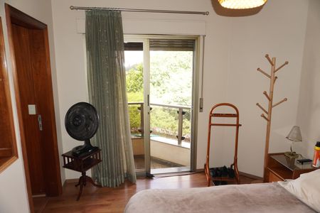 Apartamento à venda com 305m², 4 quartos e 4 vagasSuíte 2