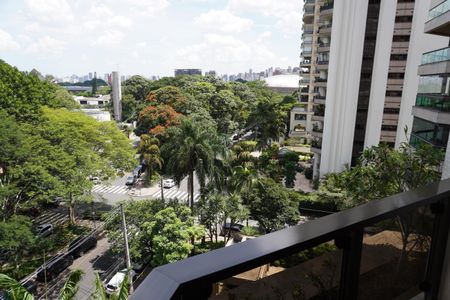 Apartamento à venda com 305m², 4 quartos e 4 vagasSuíte 2