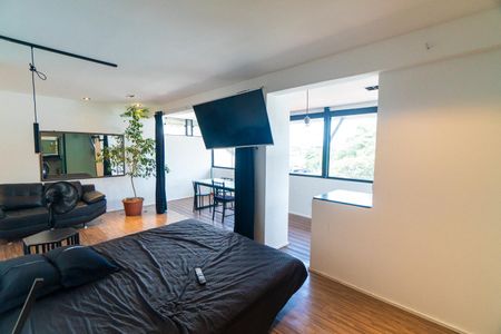 Studio para alugar com 50m², 1 quarto e sem vaga Studio para alugar com 50m², 1 quarto e sem vagaSala/Quarto