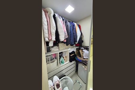 Apartamento à venda com 78m², 2 quartos e 1 vagaArmário