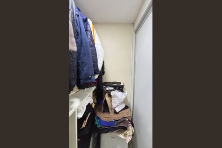 Apartamento à venda com 78m², 2 quartos e 1 vagaArmário