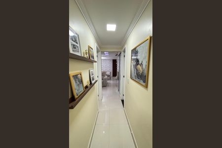 Apartamento à venda com 78m², 2 quartos e 1 vagaCorredor