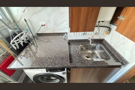 Apartamento à venda com 78m², 2 quartos e 1 vagaÁrea de Serviço