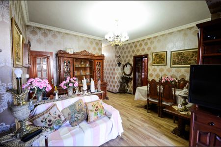 Apartamento à venda com 100m², 2 quartos e 2 vagasSala