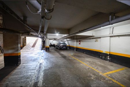 Apartamento à venda com 100m², 2 quartos e 2 vagasGaragem