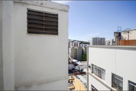 Apartamento à venda com 100m², 2 quartos e 2 vagasVista do Quarto 2