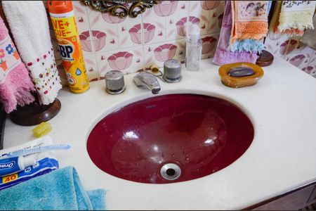 Apartamento à venda com 100m², 2 quartos e 2 vagasBanheiro