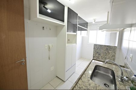 Apartamento para alugar com 56m², 2 quartos e 1 vaga Apartamento para alugar com 56m², 2 quartos e 1 vagaCozinha