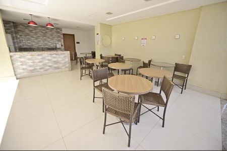Apartamento para alugar com 56m², 2 quartos e 1 vaga Apartamento para alugar com 56m², 2 quartos e 1 vagaÁrea comum