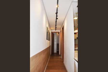 Apartamento para alugar com 44m², 2 quartos e 1 vagaDetalhe - Corredor Quartos