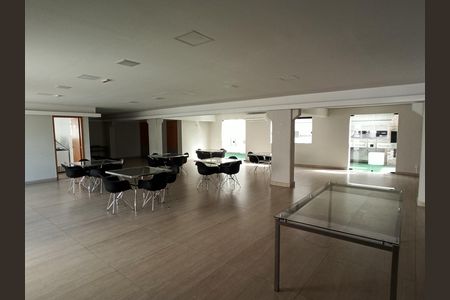 Apartamento para alugar com 44m², 2 quartos e 1 vagaÁrea comum - Salão de festas
