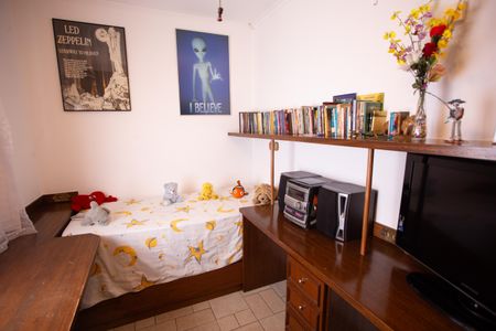 Casa à venda com 220m², 4 quartos e 3 vagas Casa à venda com 220m², 4 quartos e 3 vagasQUARTO 2