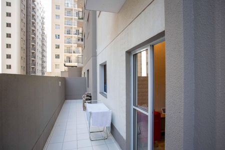 Apartamento à venda com 58m², 2 quartos e 1 vagaSacada